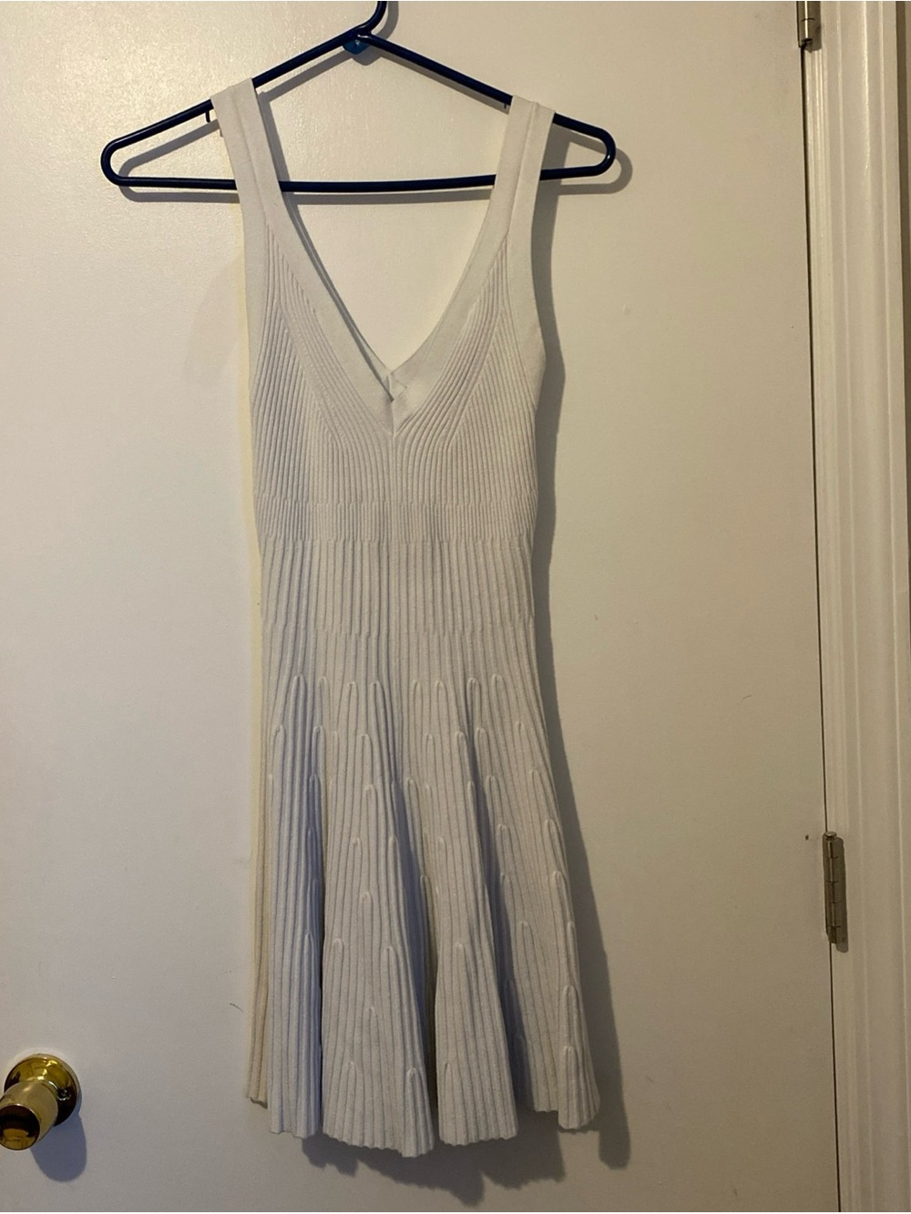 Express Cream Ribbed V-Neck Fit-and-Flare Dress Size XS